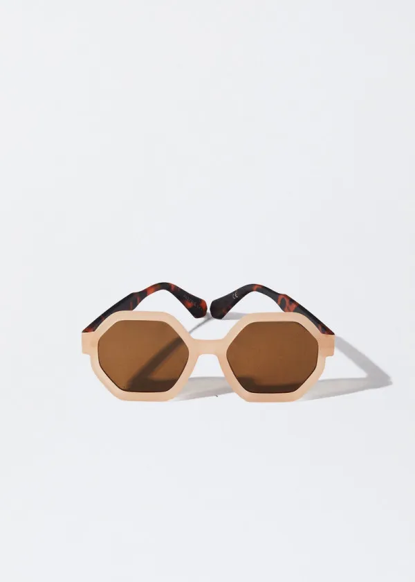 ОЧИЛА ЗА СОНЦЕ 