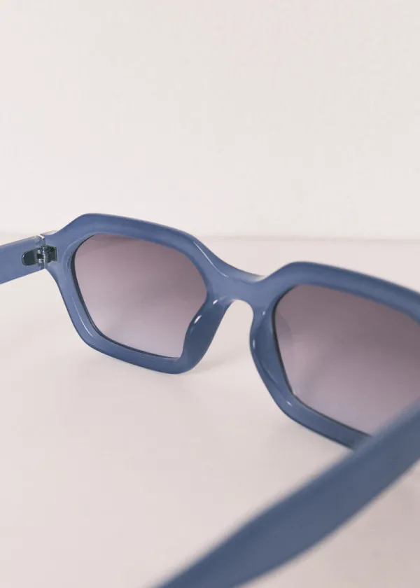 ОЧИЛА ЗА СОНЦЕ 