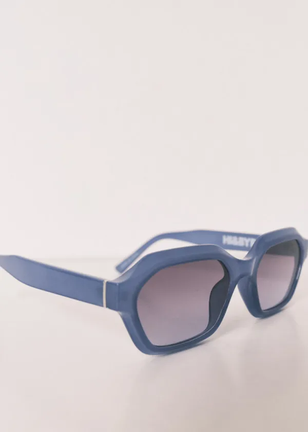 ОЧИЛА ЗА СОНЦЕ 