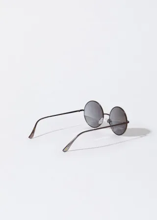 ОЧИЛА ЗА СОНЦЕ 