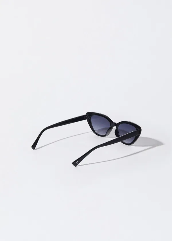 ОЧИЛА ЗА СОНЦЕ 