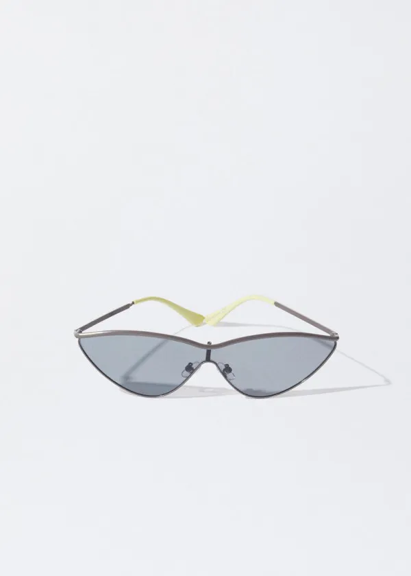 ОЧИЛА ЗА СОНЦЕ 