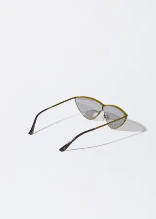 ОЧИЛА ЗА СОНЦЕ 