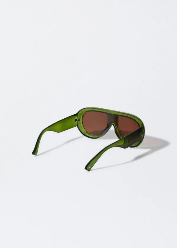 ОЧИЛА ЗА СОНЦЕ 