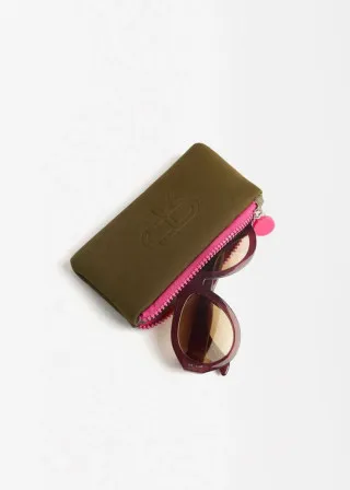 ОЧИЛА ЗА СОНЦЕ 