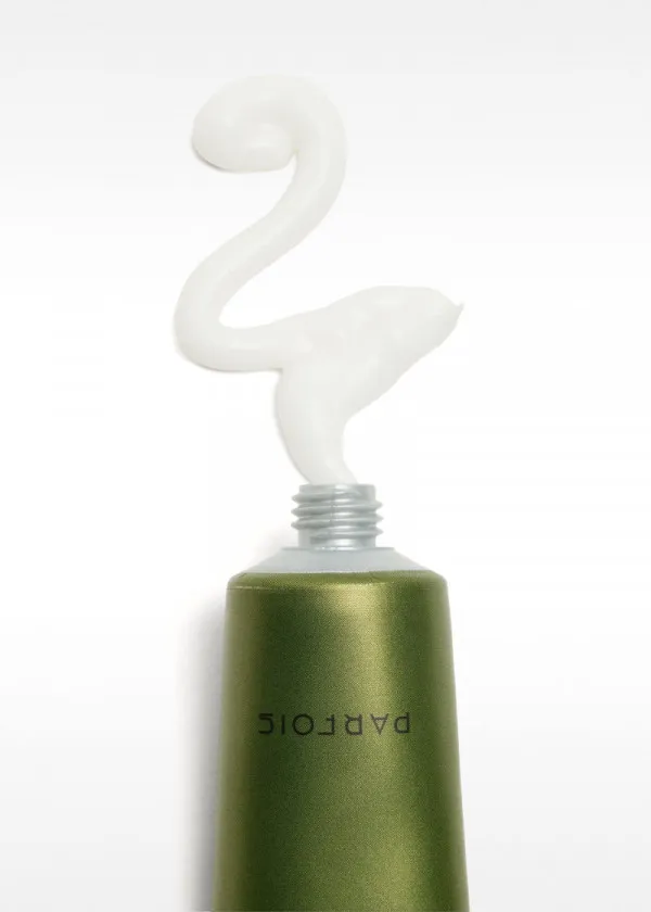 КРЕМА ЗА РАЦЕ 