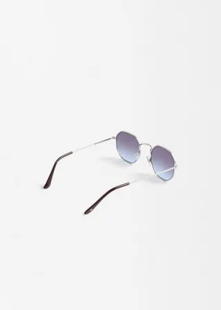 ОЧИЛА ЗА СОНЦЕ 