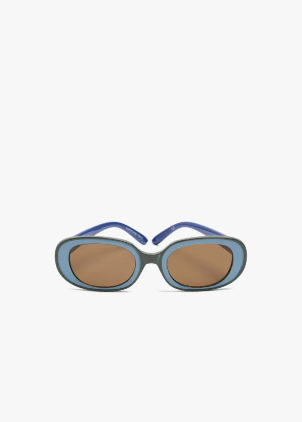 ОЧИЛА ЗА СОНЦЕ 