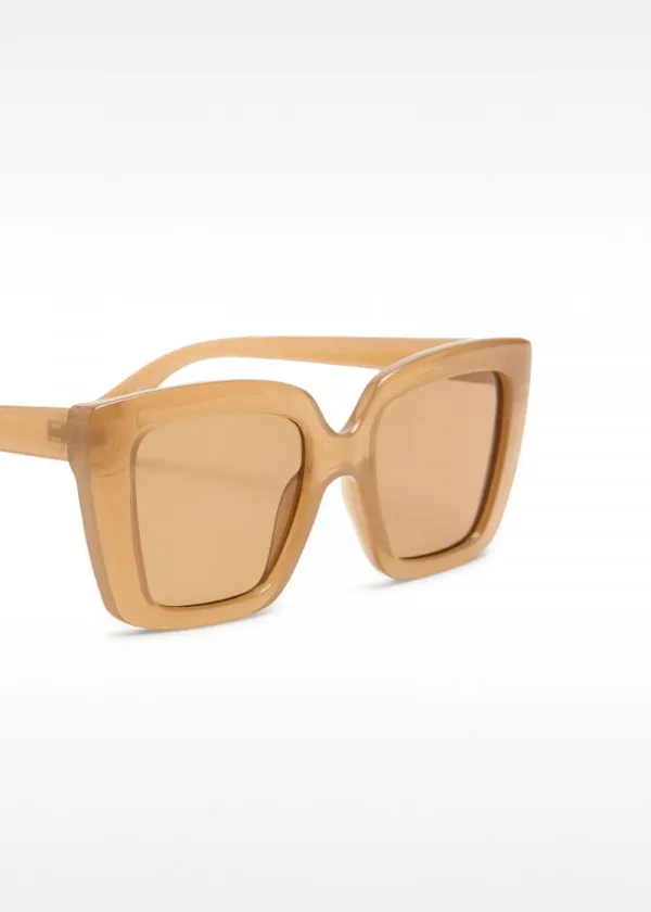 ОЧИЛА ЗА СОНЦЕ 