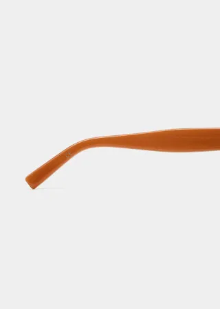 ОЧИЛА ЗА СОНЦЕ 