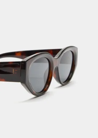 ОЧИЛА ЗА СОНЦЕ 