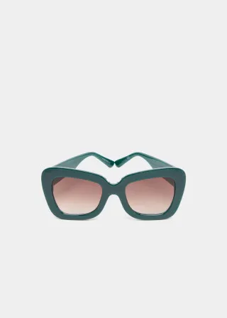 ОЧИЛА ЗА СОНЦЕ 