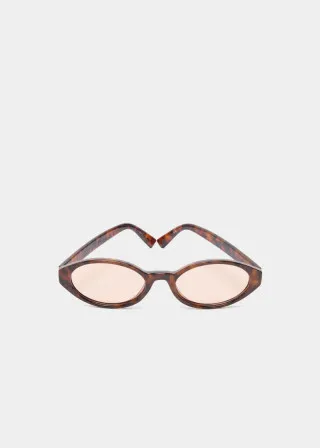 ОЧИЛА ЗА СОНЦЕ 