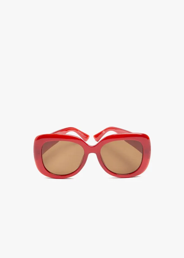 ОЧИЛА ЗА СОНЦЕ 