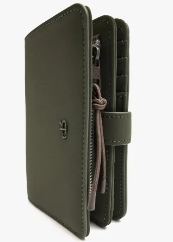 ПАРИЧНИК 