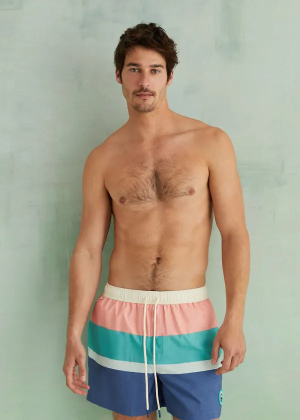 КОСТИМ ЗА КАПЕЊЕ 