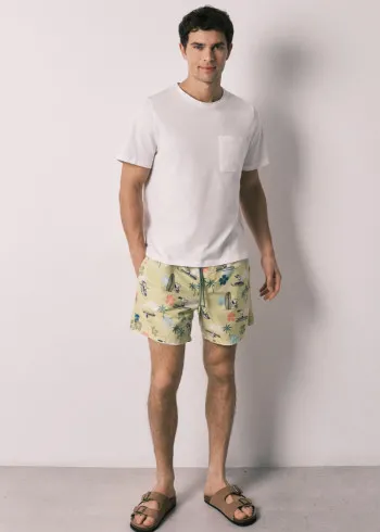 КОСТИМ ЗА КАПЕЊЕ 