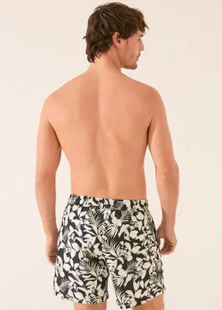 КОСТИМ ЗА КАПЕЊЕ 