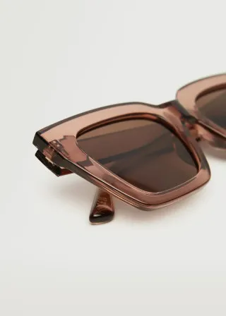 ОЧИЛА ЗА СОНЦЕ 