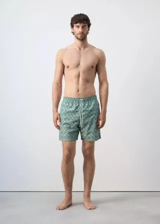 КОСТИМ ЗА КАПЕЊЕ 