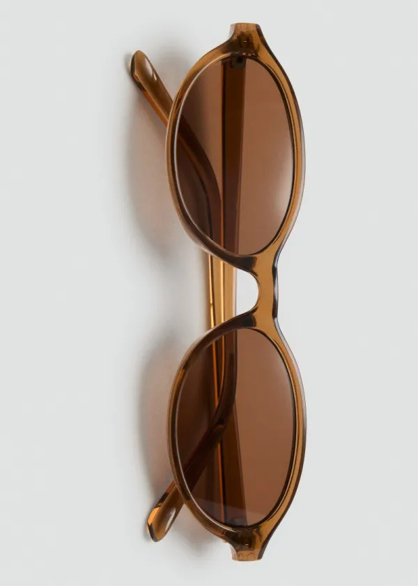 ОЧИЛА ЗА СОНЦЕ 