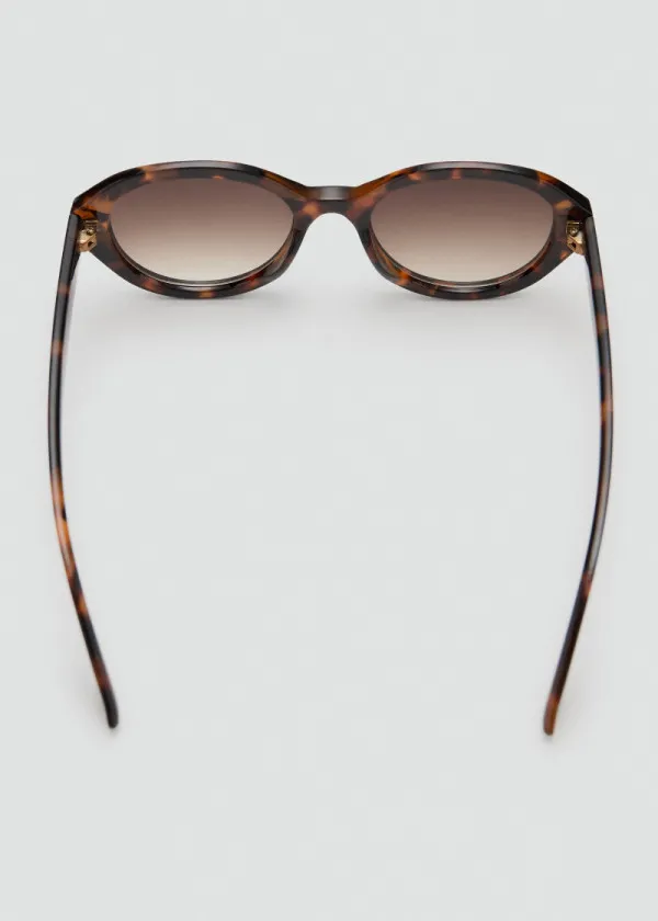 ОЧИЛА ЗА СОНЦЕ 