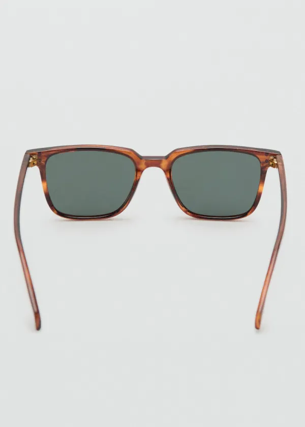 ОЧИЛА ЗА СОНЦЕ 