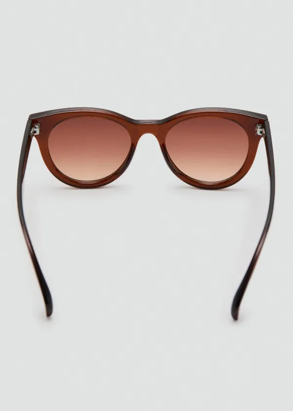 ОЧИЛА ЗА СОНЦЕ 