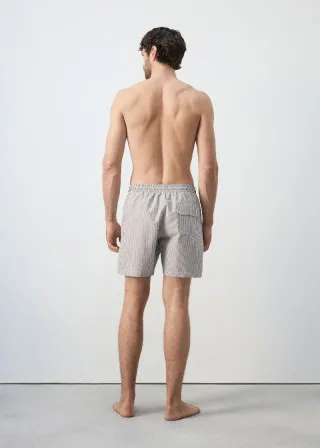 КОСТИМ ЗА КАПЕЊЕ 