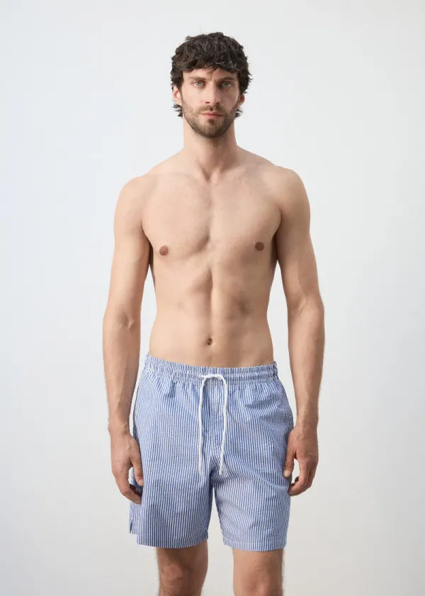 КОСТИМ ЗА КАПЕЊЕ 