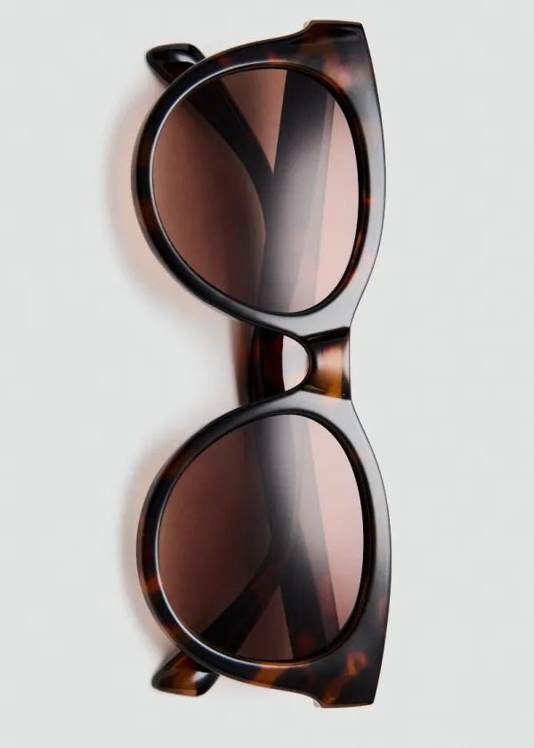 ОЧИЛА ЗА СОНЦЕ 