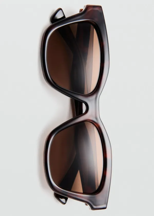 ОЧИЛА ЗА СОНЦЕ 