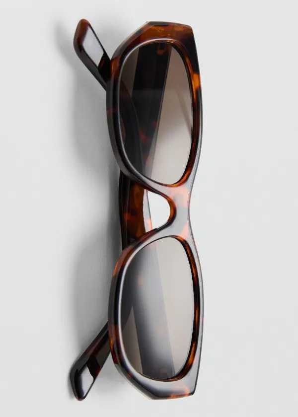 ОЧИЛА ЗА СОНЦЕ 