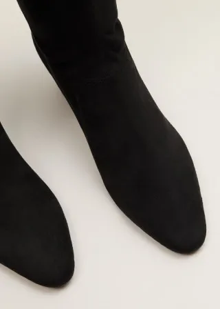 ВИСОКИ ЧИЗМИ 