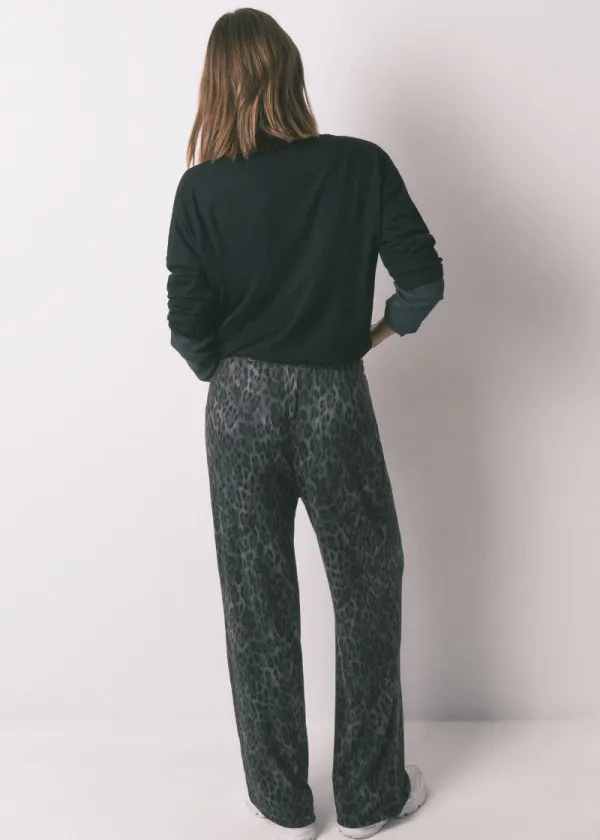 ПИЖАМИ ДОЛЕН ДЕЛ 