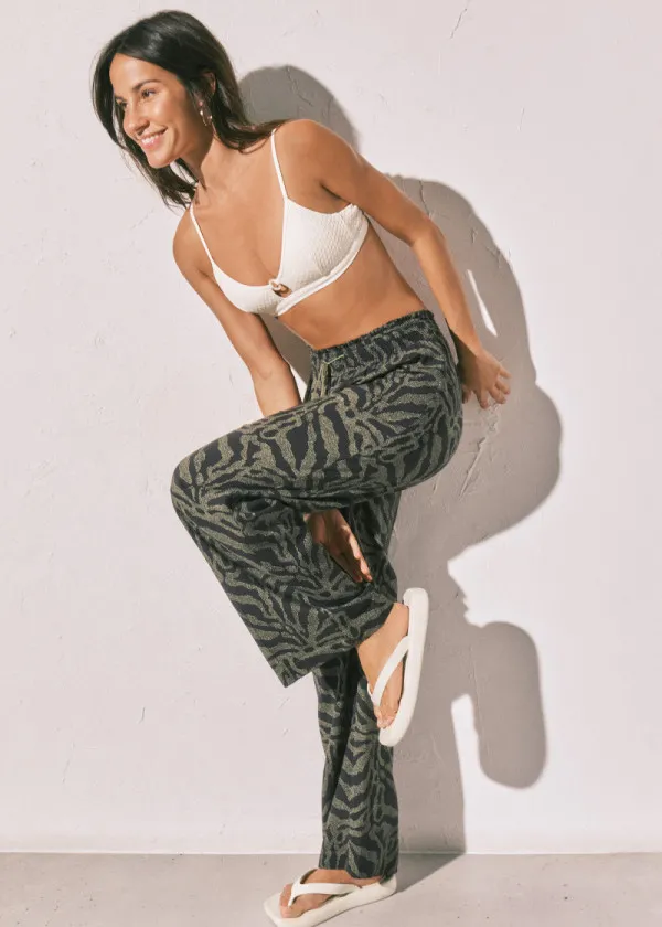 ПИЖАМИ ДОЛЕН ДЕЛ 