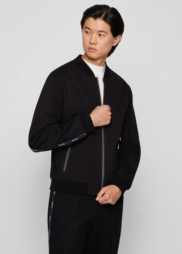 ТРЕНЕРКА ГОРЕН ДЕЛ 