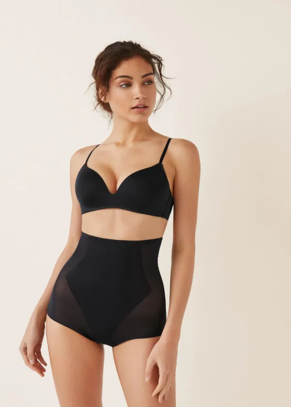 ОБЛИКУВАЧ ЗА ТЕЛО 