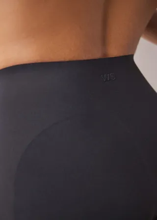 ОБЛИКУВАЧ ЗА ТЕЛО 