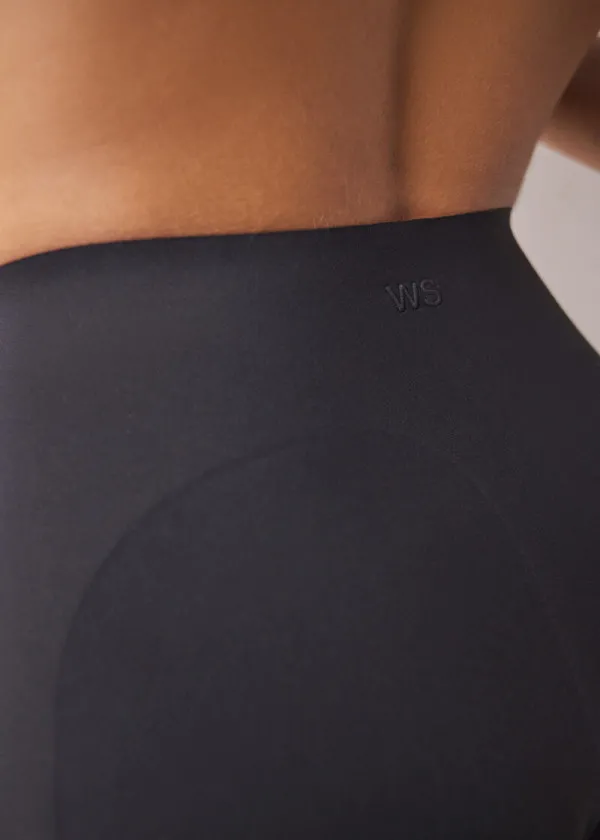 ОБЛИКУВАЧ ЗА ТЕЛО 