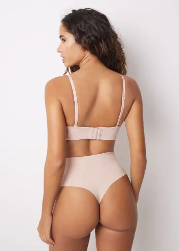 ОБЛИКУВАЧ ЗА ТЕЛО 