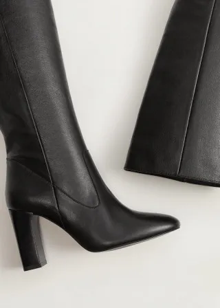 ВИСОКИ ЧИЗМИ 