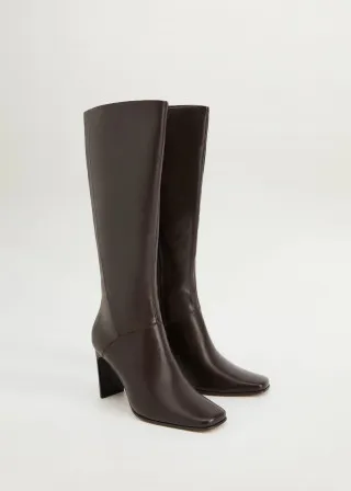 ВИСОКИ ЧИЗМИ 