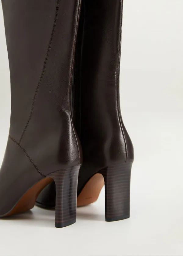 ВИСОКИ ЧИЗМИ 