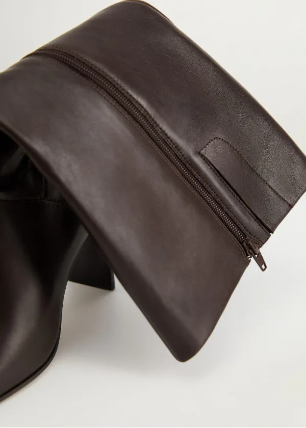 ВИСОКИ ЧИЗМИ 