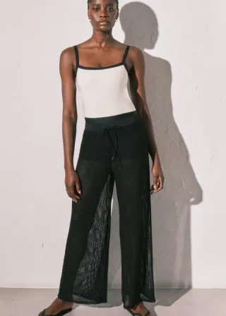 ЕДНОДЕЛЕН КОСТИМ ЗА КАПЕЊЕ 