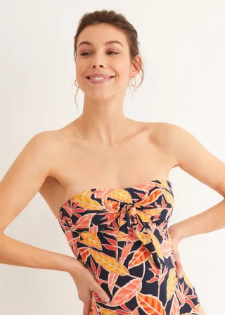 КОСТИМ ЗА КАПЕЊЕ 