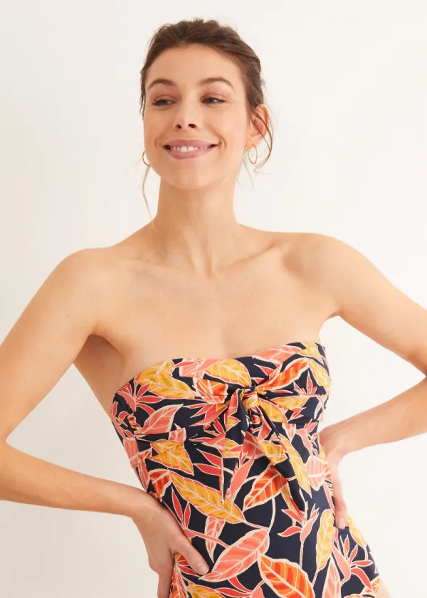 КОСТИМ ЗА КАПЕЊЕ 