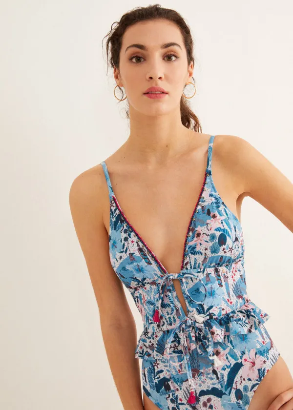 КОСТИМ ЗА КАПЕЊЕ 