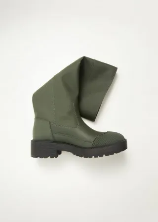 ВИСОКИ ЧИЗМИ 